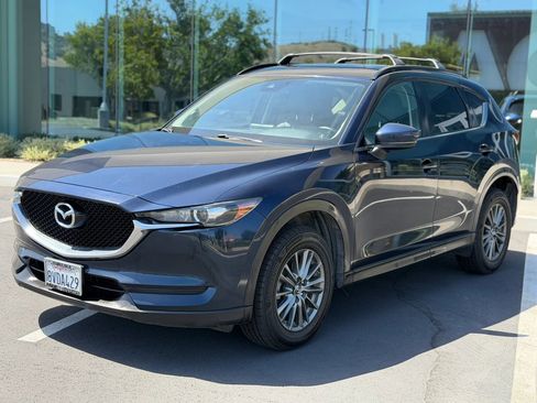 Used 2017 MAZDA CX-5 Touring FWD image 5