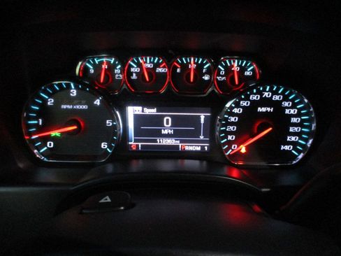 Used 2015 Chevrolet Silverado 2500 LTZ image 14