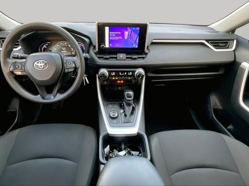 Used 2025 Toyota RAV4 LE AWD/4WD image 14