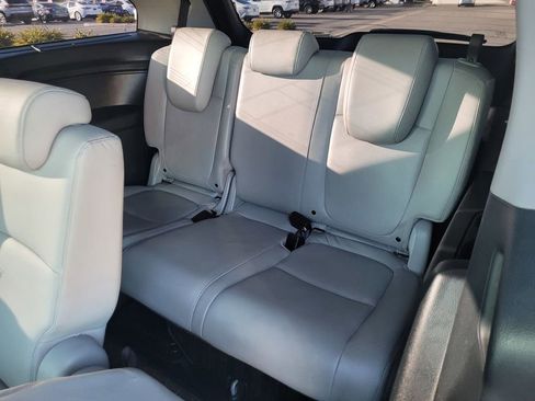 Used 2023 Honda Odyssey Touring image 12