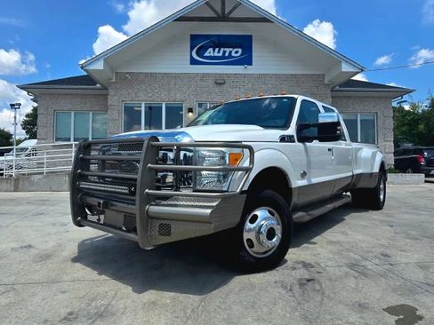 Used 2014 Ford F350 King Ranch w/ FX4 Off-Road Package image 9
