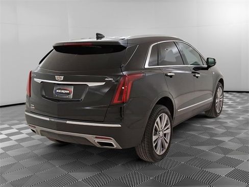 Used 2025 Cadillac XT5 Premium Luxury image 3