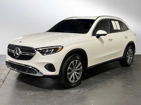 Used 2025 Mercedes-Benz GLC 300 GLC 300 image 7