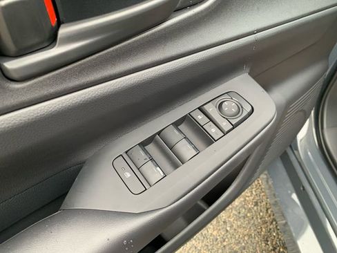 New 2026 Toyota Prius Plug-In Hybrid FWD image 15