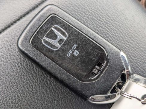 Used 2025 Nissan Kicks SV w/ Charging Package FWD image 24