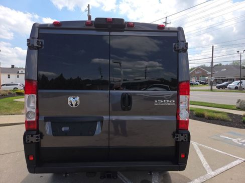 Used 2024 RAM ProMaster 1500 w/ Premium Convenience Group FWD image 10