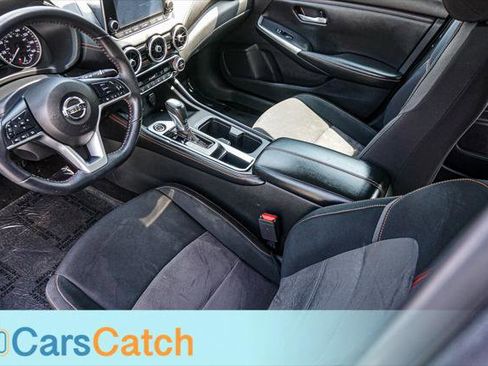 Used 2020 Nissan Sentra SR w/ Electronics Package FWD image 17