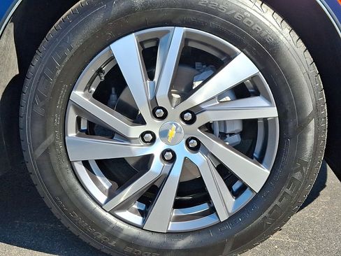 Certified 2022 Chevrolet Equinox Premier w/ LPO, Floor Liner Package FWD image 27