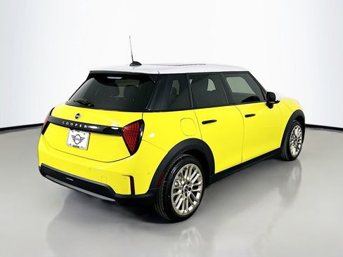 Certified 2025 MINI Cooper S image 5