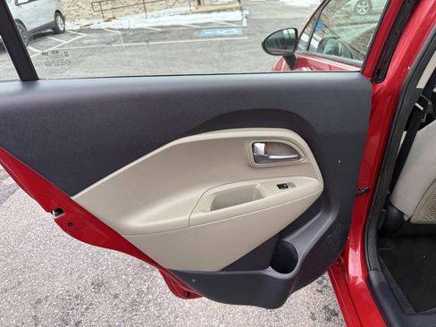 Used 2015 Kia Rio LX w/ Power Package image 12