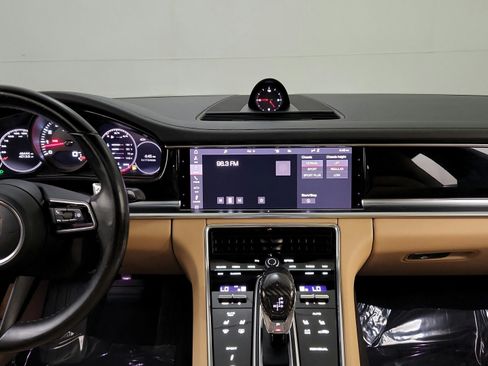 Used 2021 Porsche Panamera 4 AWD/4WD image 24