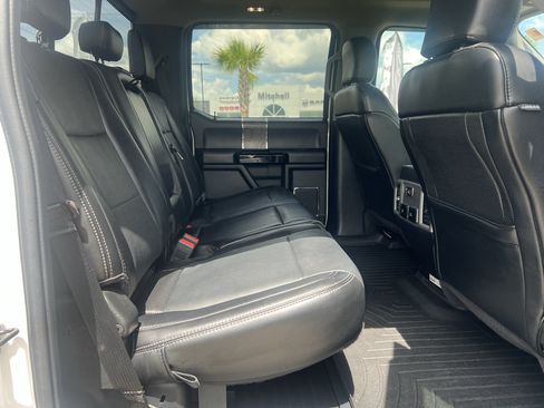Used 2019 Ford F250 Lariat w/ Lariat Ultimate Package AWD/4WD image 15