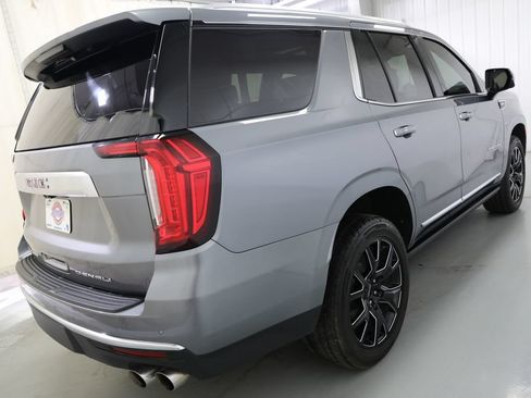 Used 2021 GMC Yukon Denali w/ Denali Ultimate Package AWD/4WD image 6