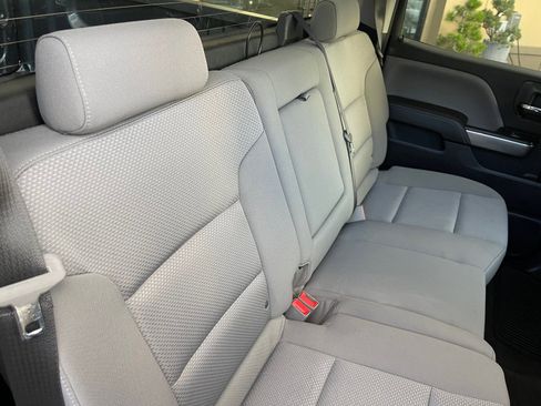 Used 2018 Chevrolet Silverado 1500 LT w/ All Star Edition image 20