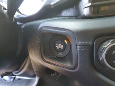 Used 2025 Jeep Wrangler Unlimited Rubicon 392 image 21