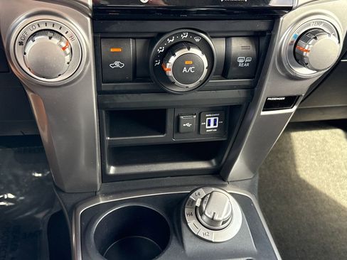 Used 2022 Toyota 4Runner TRD Sport w/ Technology Package image 20