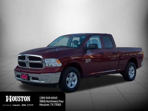 Used 2024 RAM 1500 Classic SLT image 8