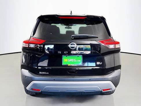 Used 2023 Nissan Rogue SV image 8