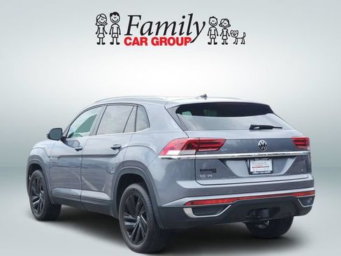 Used 2023 Volkswagen Atlas Cross Sport SE w/ Panoramic Sunroof Package AWD/4WD image 3