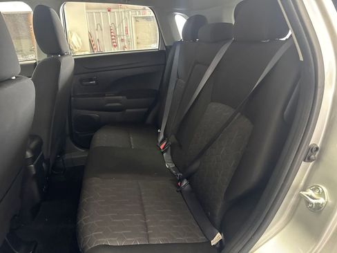 Used 2022 Mitsubishi Outlander Sport LE FWD image 17