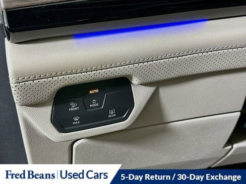 Used 2024 Volkswagen Atlas SEL Premium R-Line AWD/4WD image 10