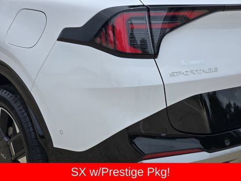 Used 2026 Kia Sportage SX AWD/4WD image 14