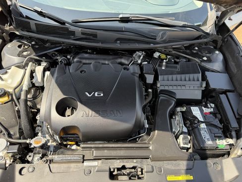 Used 2020 Nissan Maxima 3.5 SV w/ Floor Mat Group FWD image 32