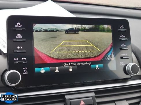 Used 2018 Honda Accord Touring image 25