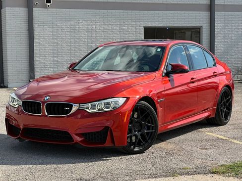 Used 2016 BMW M3 RWD image 2