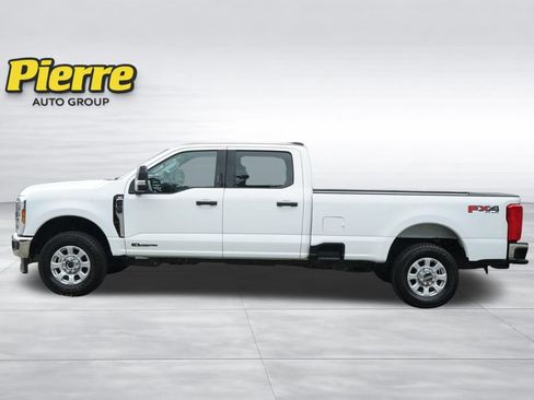 Used 2024 Ford F350 XLT w/ FX4 Off-Road Package AWD/4WD image 4