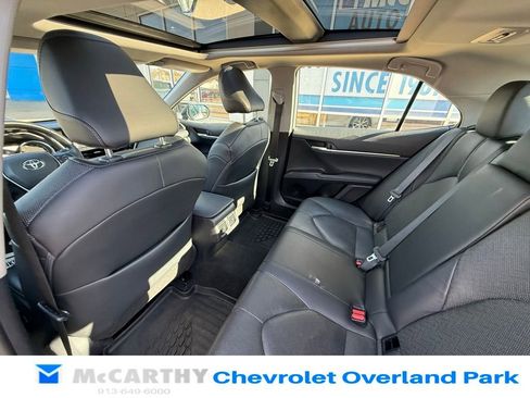 Used 2024 Toyota Camry XLE w/ Navigation Package image 28