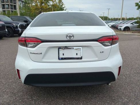 Certified 2024 Toyota Corolla LE FWD image 5