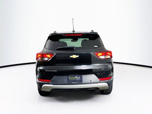 Used 2021 Chevrolet TrailBlazer LT w/ Convenience Package image 7