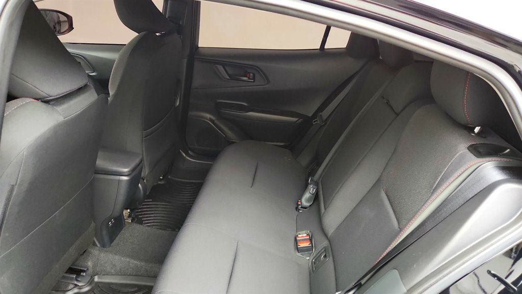 Used 2024 Toyota Prius Prime FWD image 21