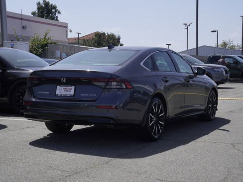 Used 2024 Honda Accord Touring image 4