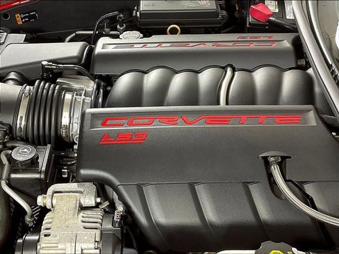 Used 2012 Chevrolet Corvette Convertible w/ 3LT Preferred Equipment Group RWD image 26
