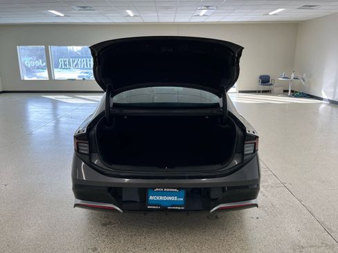 Used 2025 Hyundai Sonata SEL image 11