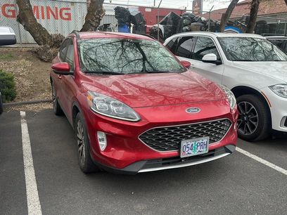 Used 2020 Ford Escape Titanium