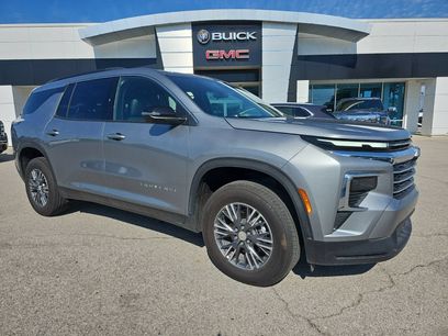 Used 2026 Chevrolet Traverse LT