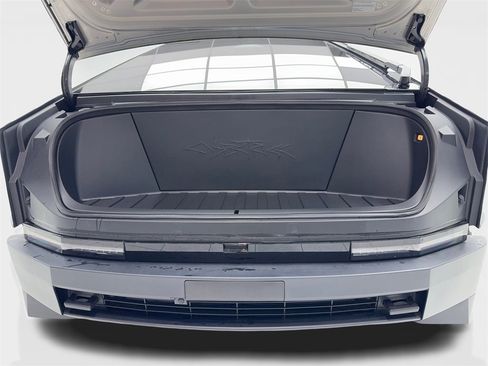 Used 2024 Tesla Cybertruck AWD Crew Cab image 14