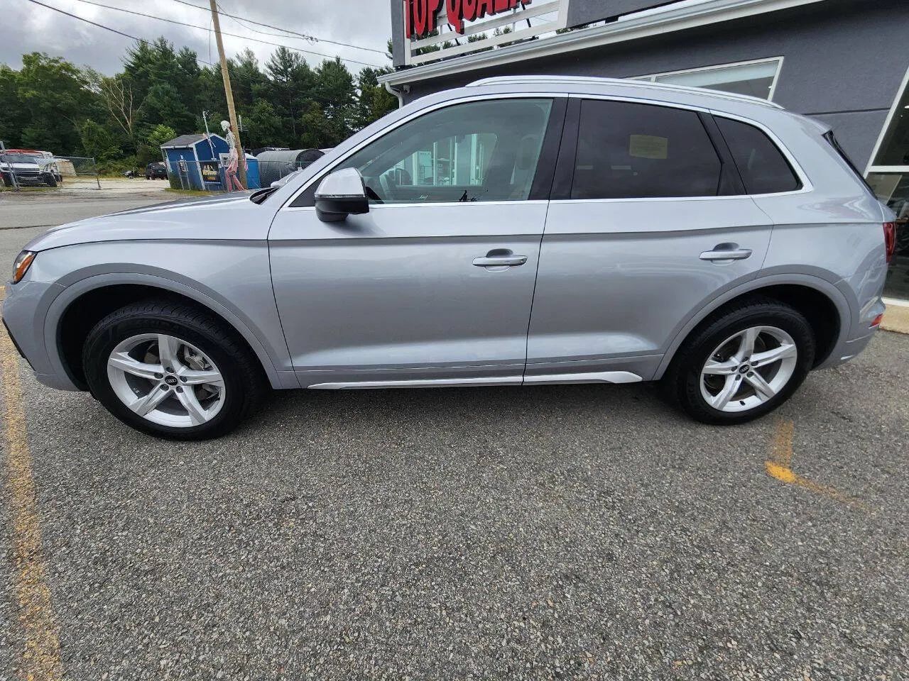 Used 2021 Audi Q5 2.0T Premium w/ Convenience Package AWD/4WD image 8