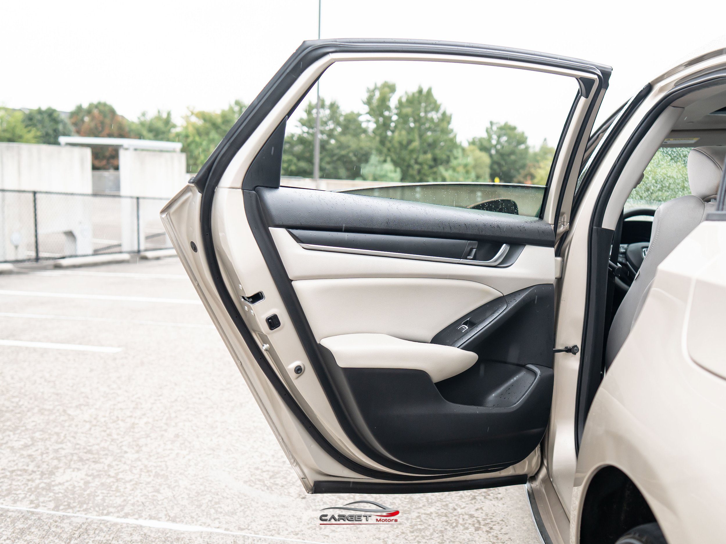 Used 2020 Honda Accord EX image 33