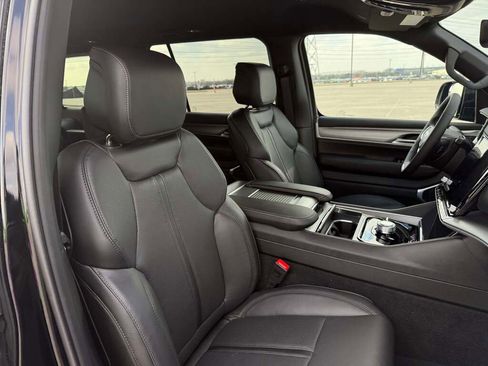 New 2026 Jeep Grand Wagoneer L Limited image 27