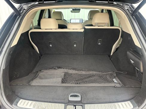 Used 2023 Genesis GV70 2.5T w/ Select Package image 31