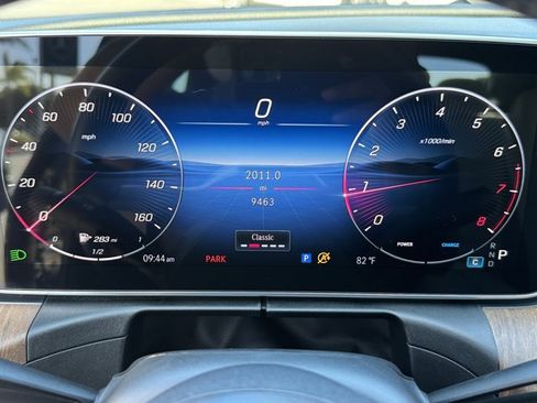 Used 2025 Mercedes-Benz C 300 4MATIC Sedan image 25