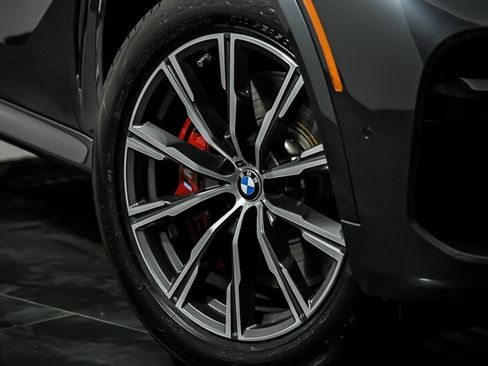 Used 2022 BMW X5 M50i w/ Executive Package AWD/4WD image 3
