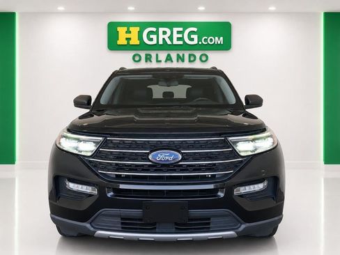Used 2021 Ford Explorer XLT w/ Equipment Group 202A RWD image 7