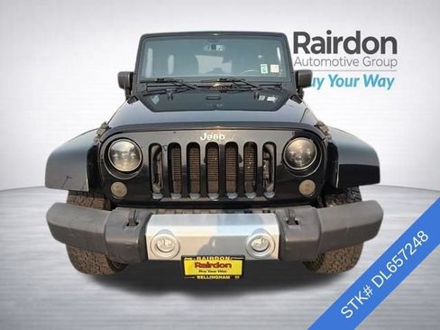 Used 2013 Jeep Wrangler Unlimited Sahara w/ Connectivity Group AWD/4WD image 2