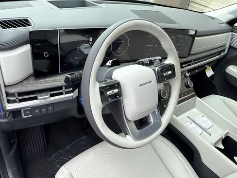 New 2026 Hyundai Santa Fe SE image 16