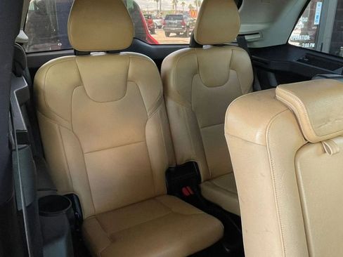 Used 2016 Volvo XC90 T6 Momentum w/ Momentum Plus Package image 50